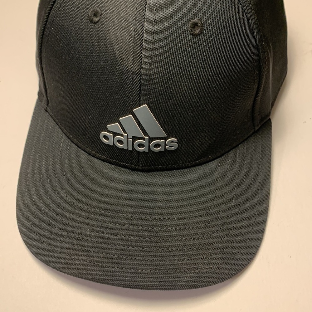 Adidas Hat Charcoal Black color Mens size - Picture 2 of 8